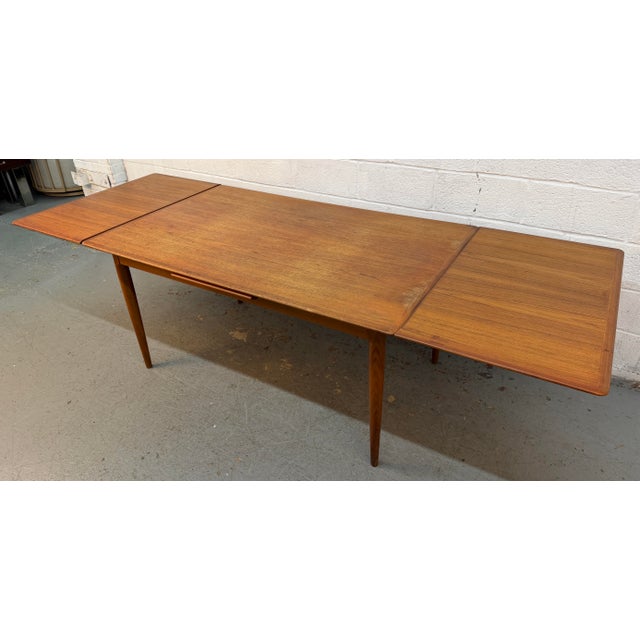Mid-Century Modern Mid 20th Century Skovmand & Andersen for Moreddi Teak Draw-Leaf Dining Table For Sale - Image 3 of 17