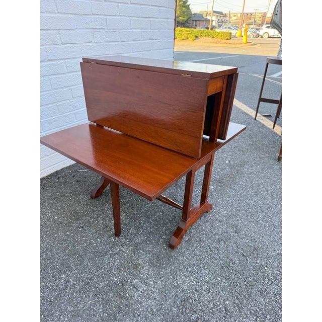 Early 20th Century George III Style Mahogany Two-Tier Drop-Leaf Portable Serving Table For Sale - Image 10 of 16