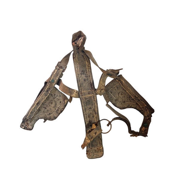 1900 - 1909 Antique Leather Horse Bridle W/Blinders For Sale - Image 5 of 8