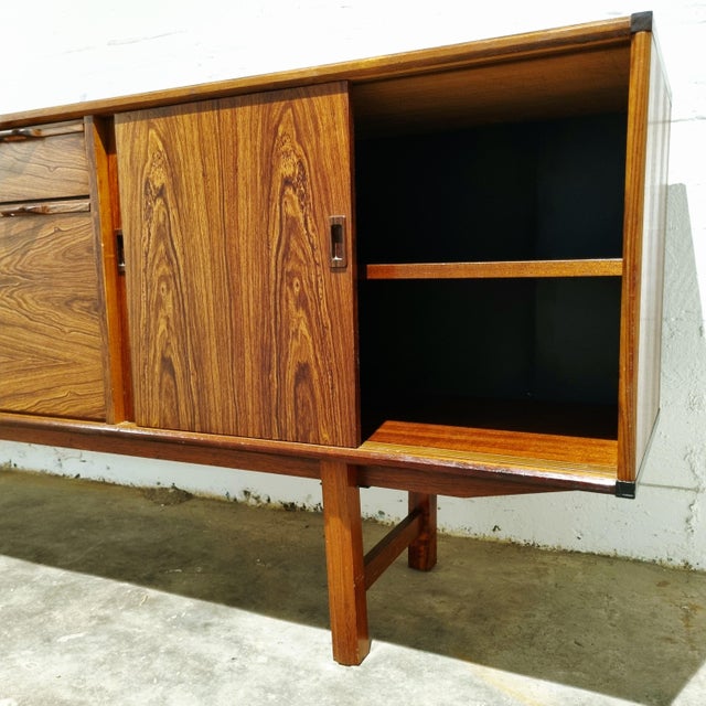Large Mid-Century Rosewood Veneer Sideboard from Fristho, 1960s For Sale - Image 18 of 18