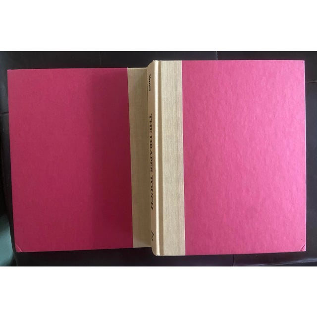 Signed Copy - Draper Touch, by Carlton Varney, Hardback Book For Sale In Savannah - Image 6 of 8