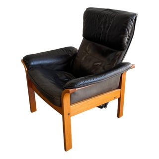 1960s Swedish Adjustable Black Leather Lounge Armchair by Göte Möbler - Mid-Century Modern Recliner For Sale