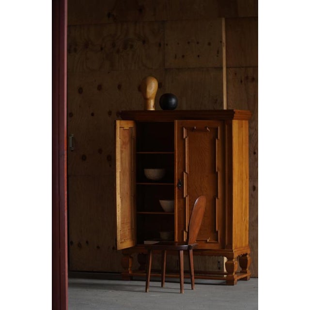 Mid-Century Modern Danish Oak Cabinet with Carved Doors and Decorative Base, 1950s For Sale - Image 14 of 17