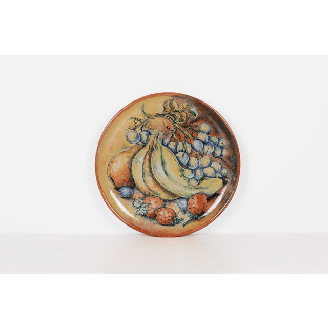 Ceramic 1980s Signed Capelo Mexican Pottery Plate | Guanajuato Majolica Fruit Still Life For Sale - Image 7 of 10