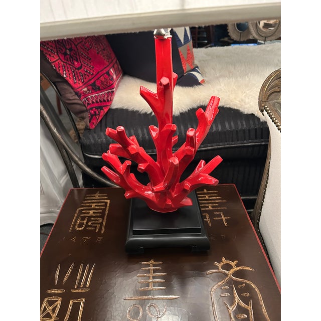 Hollywood Regency Faux Coral Painted Red Table Lamps -a Pair For Sale - Image 3 of 6