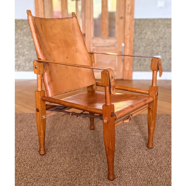 Mid-Century Modern Safari Lounge Chair in Oak and Cognac Leather by Wilhelm Kienzle for Kaare Klint, 1950s For Sale - Image 3 of 14