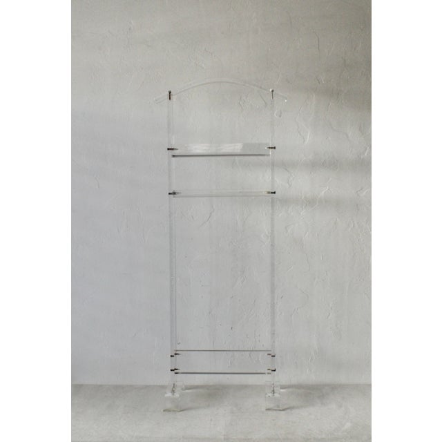 Charles Hollis Jones 1970s Charles Hollis Jones Style Lucite Acrylic Valet Stand For Sale - Image 4 of 10
