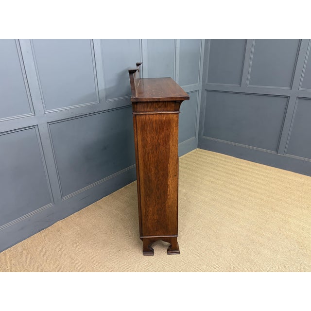 Arts & Crafts Open Bookcase in Oak, 1900 For Sale - Image 3 of 15
