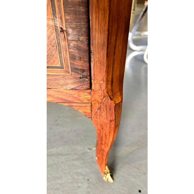 Wood Marquetry Commode with Projecting Top For Sale - Image 7 of 18