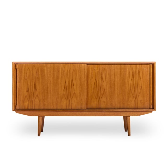 Brown Hp Hansen Style Mid Century Danish Teak Credenza and Hutch For Sale - Image 8 of 13