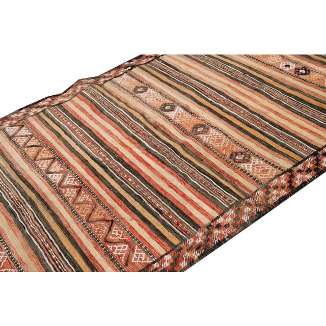 Mid-20th Century Vintage Kilim Rug 4' 8" X 8' 7'' For Sale - Image 10 of 13