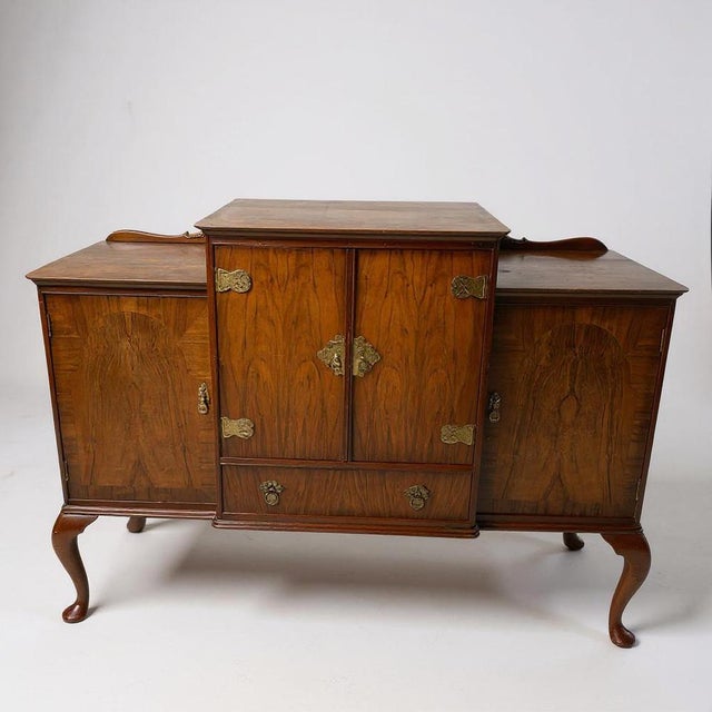 Art Deco Burr Walnut Queen Anne Drinks Cabinet For Sale - Image 3 of 9