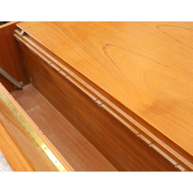 Mid-Century Danish Modern Teak Writing Desk With Lift-Top Storage For Sale In Philadelphia - Image 6 of 12