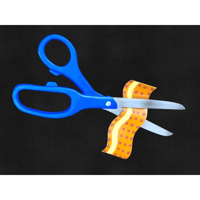 Arts & Crafts WMG 2006 Sewing Tailor Decor Scissors Buttons Thimble Hanging Figurine Set- 3 Pieces For Sale - Image 3 of 8