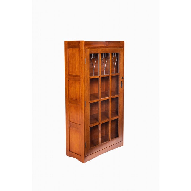 Mission Leaded Glass Bookcase With Lock & Key - Micheal Cherry For Sale - Image 18 of 18