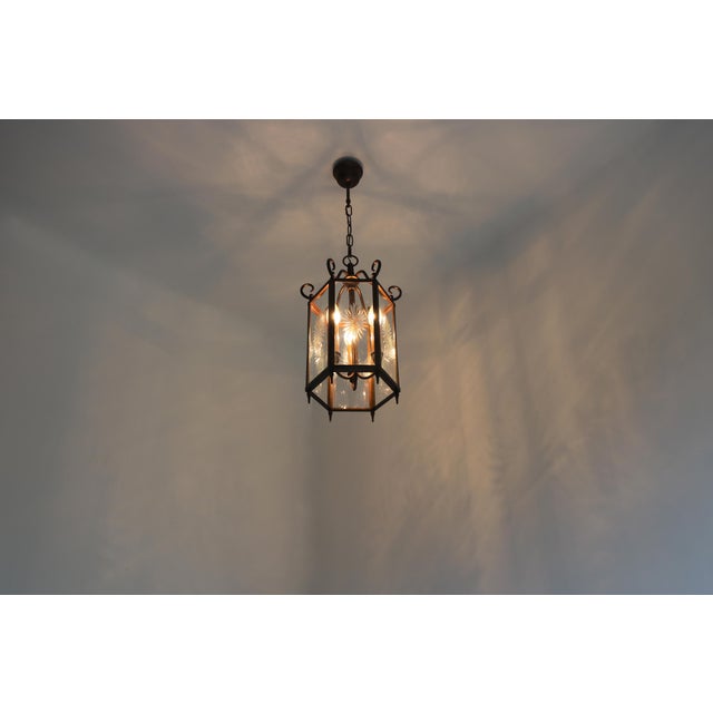 French Neoclassical Brass and Star Etched Glass Hanging Lantern, 1950s For Sale - Image 6 of 13