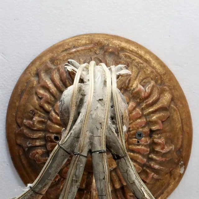 Gold Early 19th Century Italian Giltwood & Gesso 4-Arm Wall Sconces - A Pair For Sale - Image 8 of 9