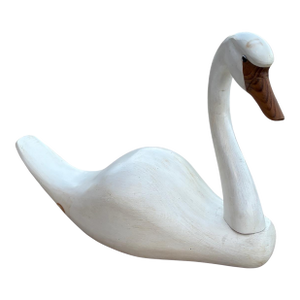 Stanstead Hand-Carved Vintage Canadian Swan Decoy Sculpture – Signed