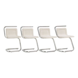 Vintage Italian Chairs in Off-White Bouclé Fabric, 1970s, Set of 4 For Sale