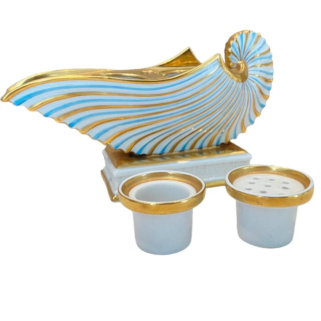 Mid 19th Century Antique Bavarian r.p.m (Germany) Nautilus Shell Porcelain Inkwell in Blue and Gold For Sale - Image 4 of 7