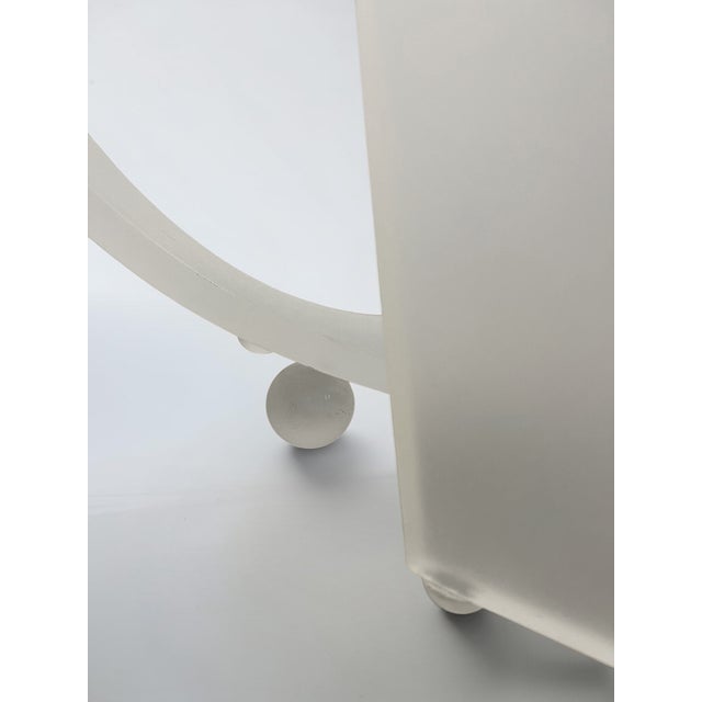 Vintage 1970s Space Age Frosted Acrylic & Glass Coffee Table For Sale In New York - Image 6 of 7