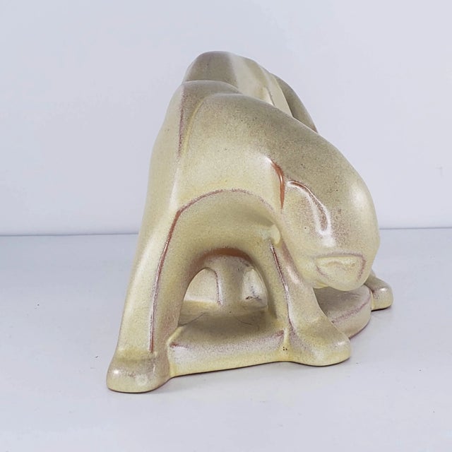 American Mid 20th Century Frankoma Pacing Ocelot Bookend Puma Mountain Lion Cougar Desert Sand Htf #112 For Sale - Image 3 of 7