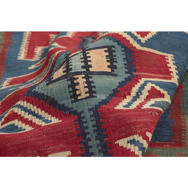 Vintage Persian Shiraz Kilim Rug, 05'07 X 08'07 For Sale In Dallas - Image 6 of 10