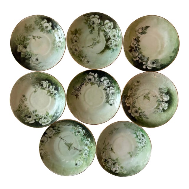 Set of 8 Antique Porcelain Green and White Small Plates For Sale