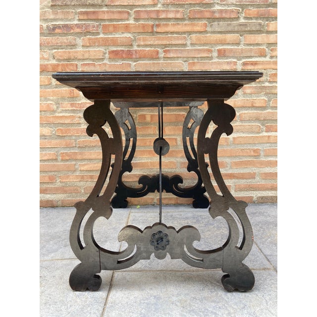 Baroque Spanish Early 19th Century Baroque Side Table with Lyre Legs and Marquetry Top For Sale - Image 3 of 18