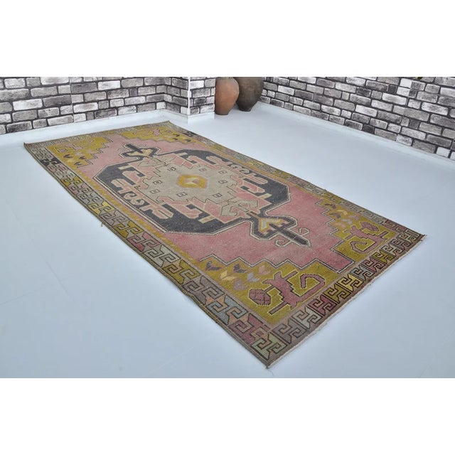 Peach Geometric Tribal Oushak Carpet For Sale - Image 8 of 10
