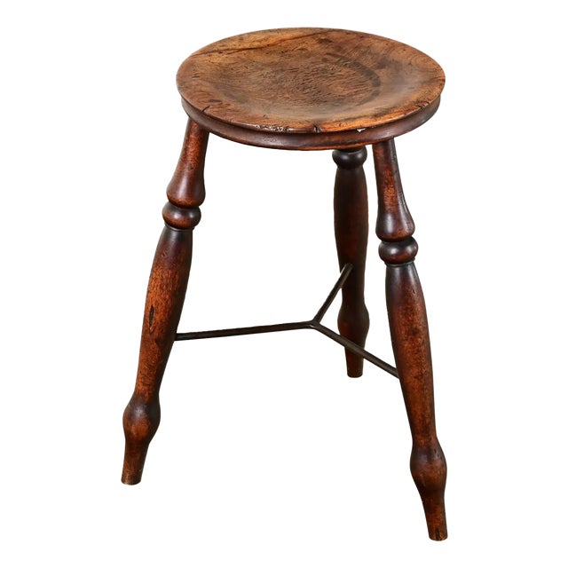 English 19th Century Turned Walnut Stool For Sale