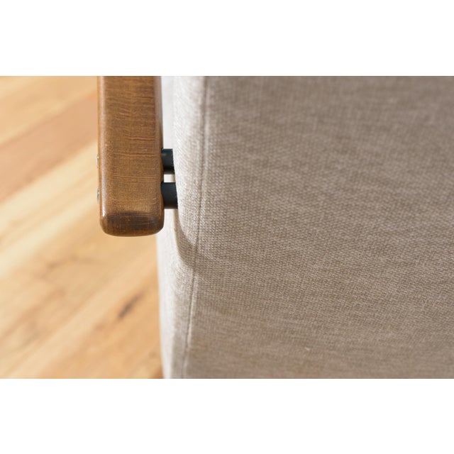 Model 53 Armchair by Jaroslav Smidek for Ton, 1960s For Sale - Image 11 of 15