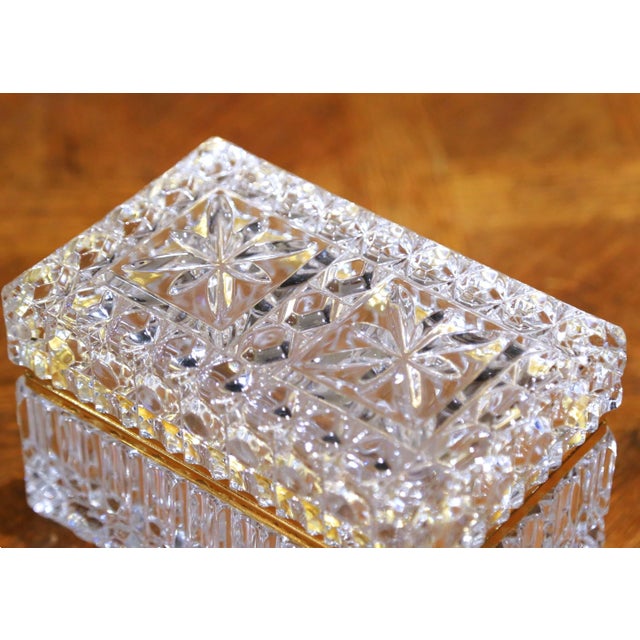 French Early 20th Century French Baccarat-Style Cut Glass and Brass Jewelry Box For Sale - Image 3 of 10