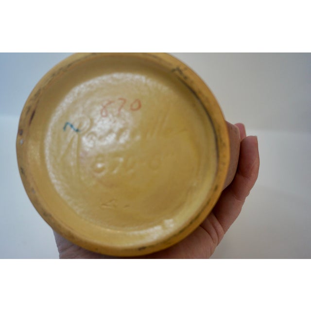 1940s Roseville "Poppy" Two-Handled Vase (Pattern 870-6") For Sale - Image 5 of 5