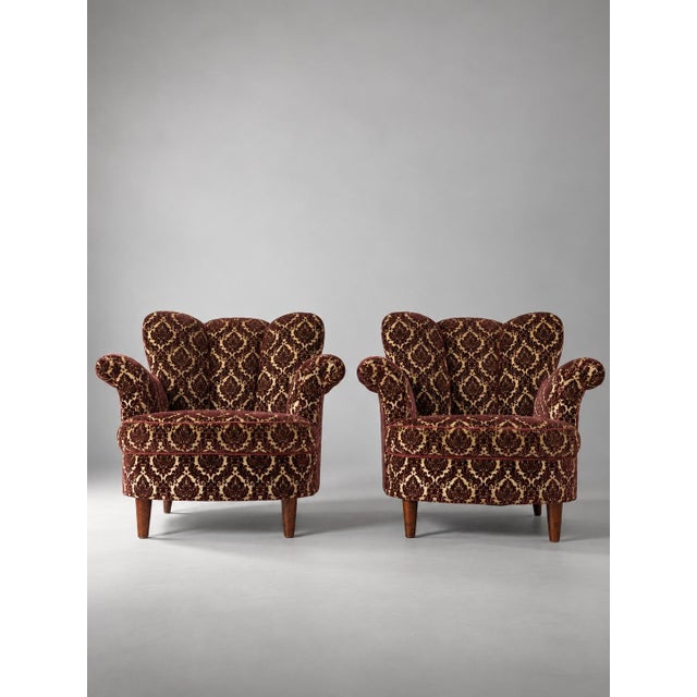 Swedish Modern Lounge Chairs, 1940s, Set of 2, in Good conditions. Designed 1920 to 1949
