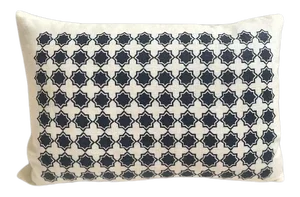 Star Pattern Lumbar Pillow