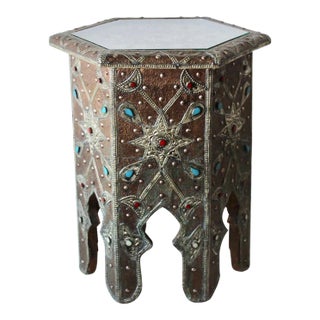 Moroccan Bronze Silver Finish Hexagon Wood Metal Inlay End Table For Sale