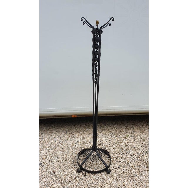 Art Deco Lamp in Forged Iron and Red Stained Glass, 1930 For Sale - Image 9 of 14