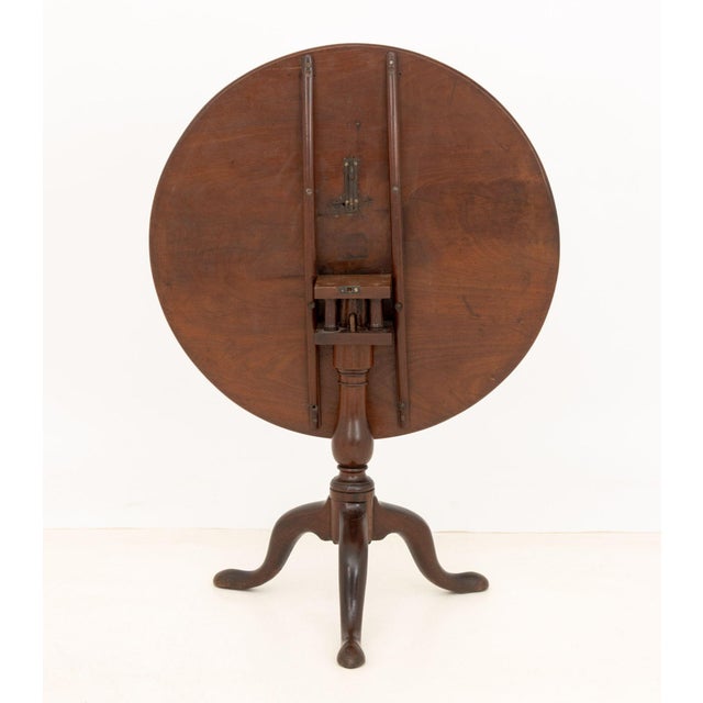 Wood American Mahogany Tripod Table, 19th Century For Sale - Image 7 of 7