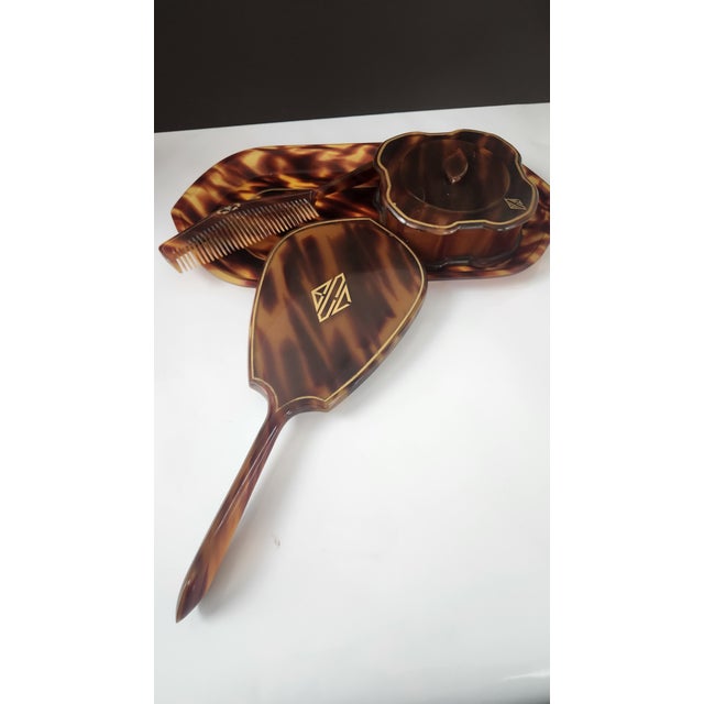 Art Deco Pyralin “La Belle” Tortoiseshell Vanity Dressing Set, Circa 1930s, Usa For Sale - Image 15 of 17