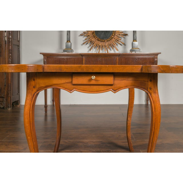 French French 1860s Napoleon III Walnut Game Table with Four Drawers and Cabriole Legs For Sale - Image 3 of 12