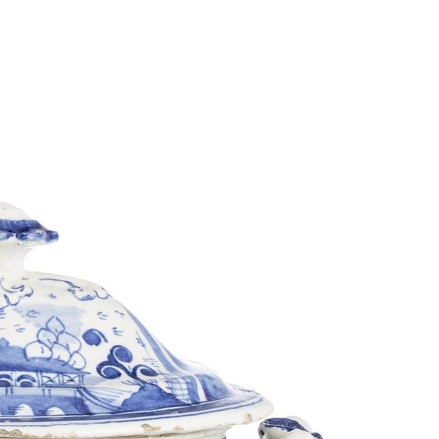 Earthenware Tureen from Miragaia, 19th Century For Sale - Image 4 of 6
