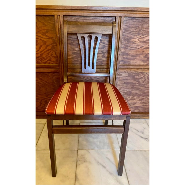 Traditional Vintage Stakmore 33" Wood Traditional American Folding Fold Upholstered Chair Striped Fabric For Sale - Image 3 of 6