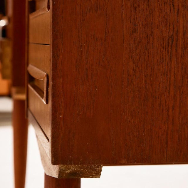 Vintage Desk in Teak For Sale - Image 14 of 18