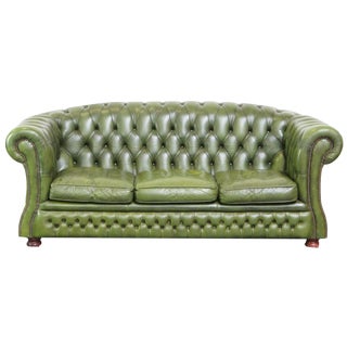 English Green Leather 2.5 Seater Chesterfield Sofa For Sale