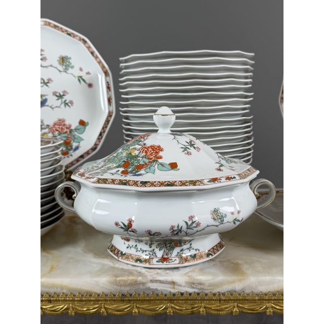1980s Hong-Kong Table Service from Bernardaud Limoges, 1980s, Set of 53 For Sale - Image 5 of 10