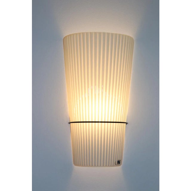 Toso Mid-Century Modern Murano Glass Wall Lamp For Sale - Image 4 of 12