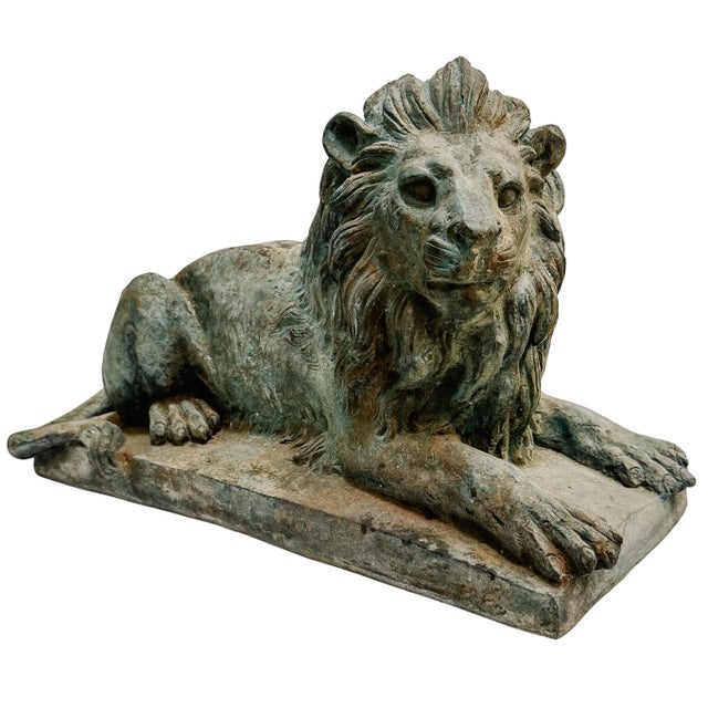 Grand Scale Vintage Continental European Patinated Bronze Recumbent Lions - Pair For Sale - Image 12 of 18