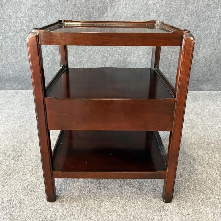 Late 20th Century Wellington Hall Mahogany Two Tiered Mahogany