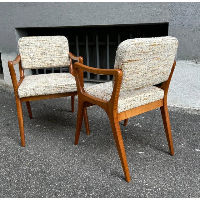Set of Armchairs with Dark Wood Frame and White Bouclé Fabric, 2000s For Sale - Image 10 of 18